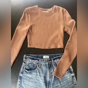 NWOT Brown knit waffle long sleeve crop top